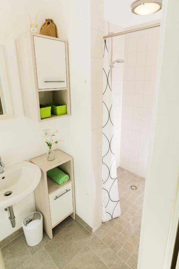 Weserwohnung - Bootshaus Urlaub Am Wasser Hamelin Luaran gambar